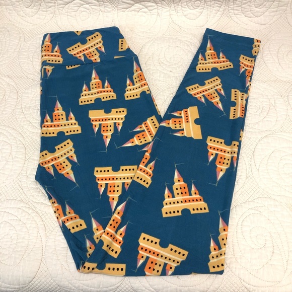 LuLaRoe Pants - ❤️NWOT Castle Leggings